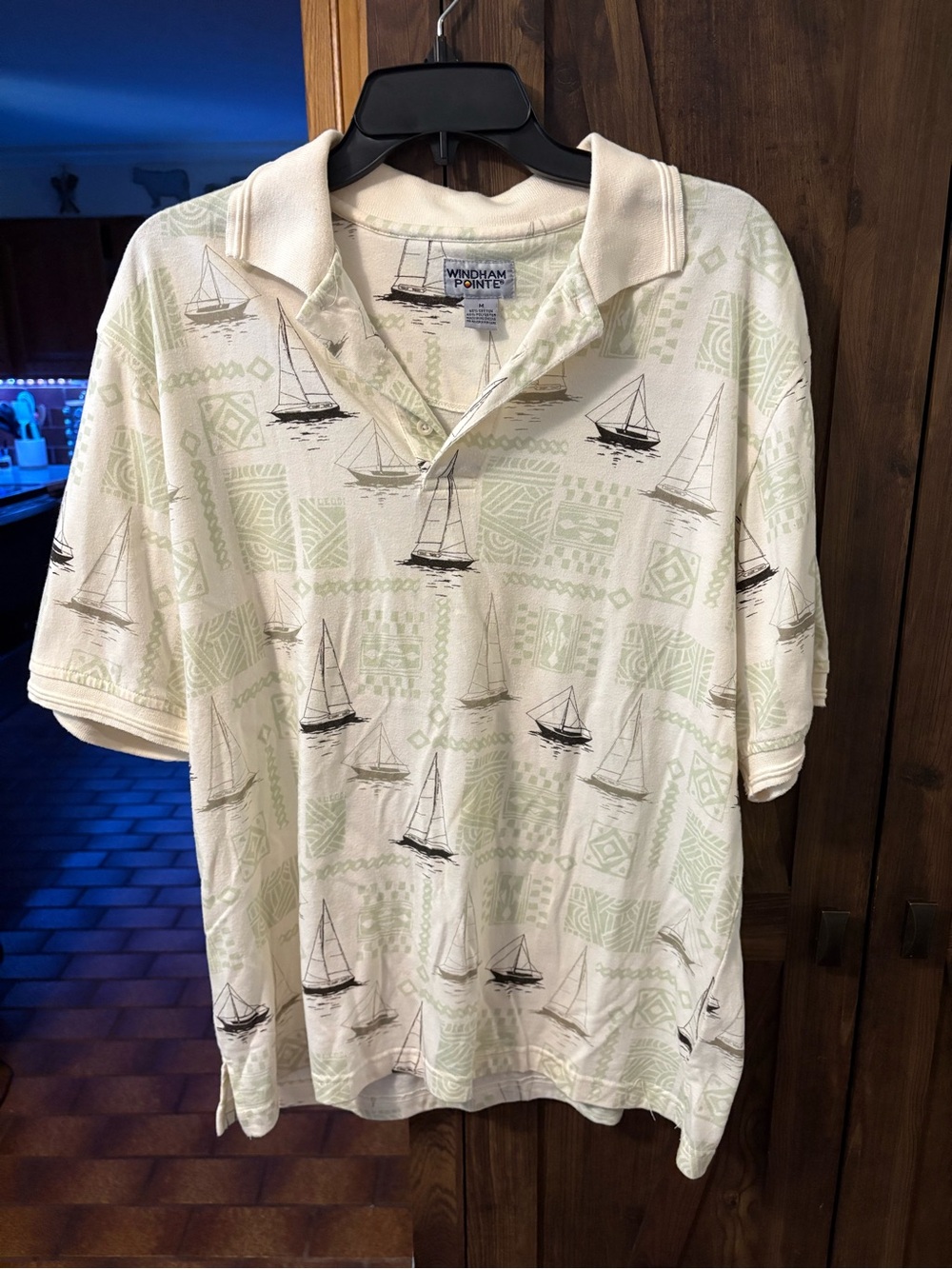 Windham Point Men’s Cream Sailboat Print Polo